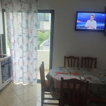 Shtepi Plazhi Me Qera Kati 2 * Golem (Tirana)