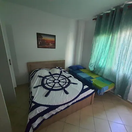 Apartment Shtepi Plazhi Me Qera Kati 2