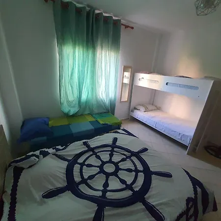 Apartment Shtepi Plazhi Me Qera Kati 2 *